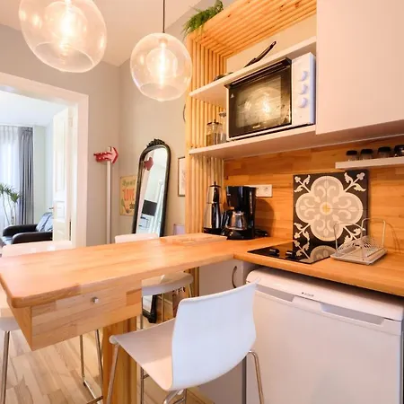 Trendy Apt, Balcony, 2 Min To Main Ave Διαμέρισμα Κωνσταντινούπολη